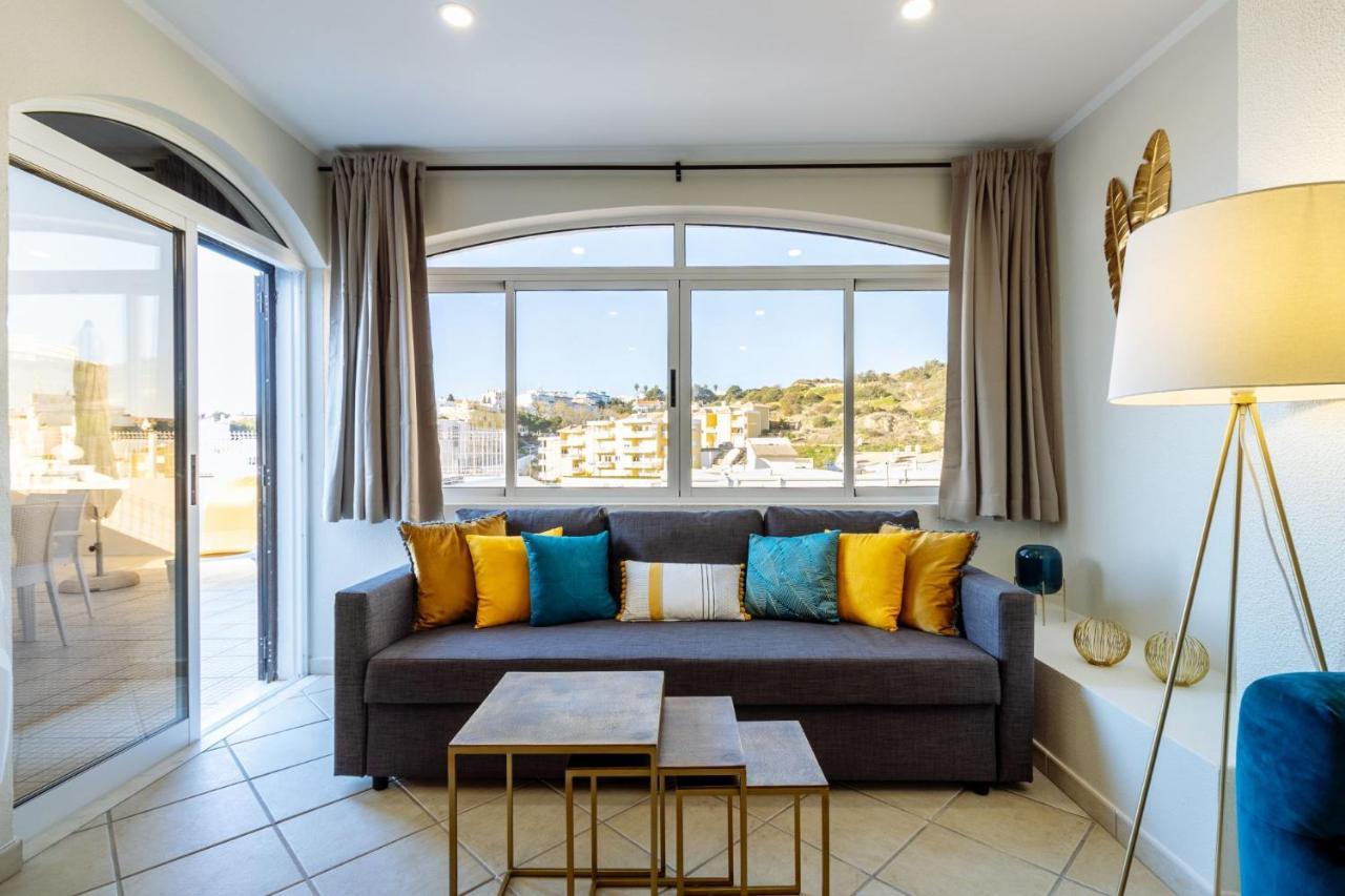 Top Renoviertes Apartment Mit Grosser Terrasse อัลบูเฟรา ภายนอก รูปภาพ